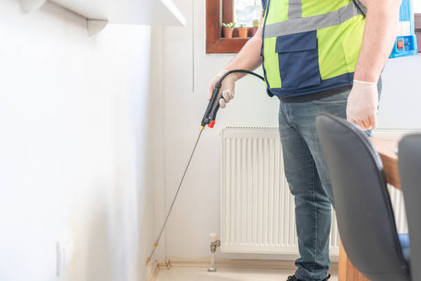 Best Exterminator Services  in Canastota, NY